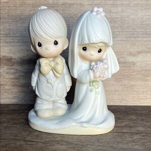 Precious Moments Enesco Charming Bride and Groom Figurine “THE LORD BLESS YOU”